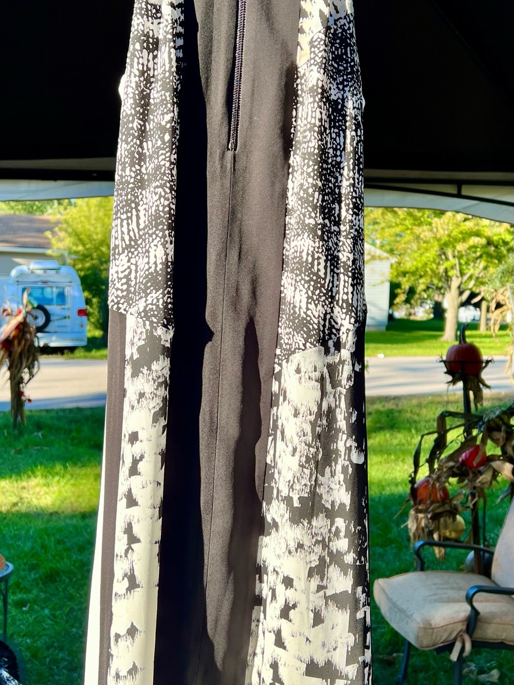 BCBGMaxAzria Black and White Abstract-Print Dress